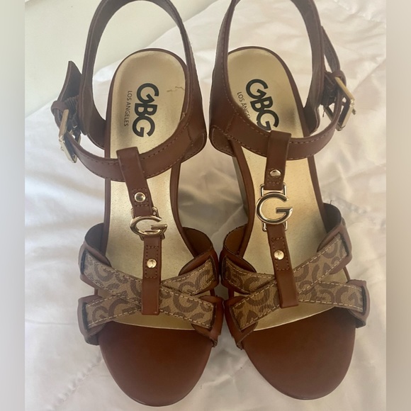 GBG Brown Leather Heels - Picture 3 of 7